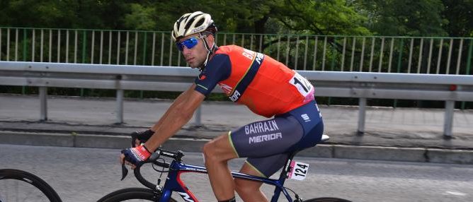 Vincenzo Nibali explica a la Policía su caída en el Tour