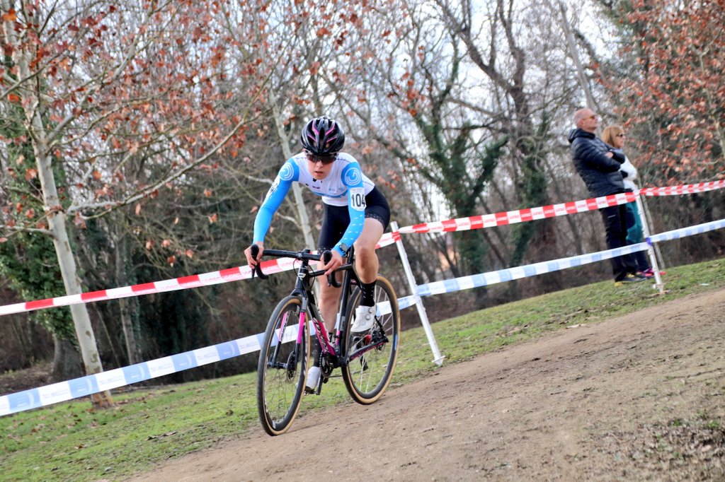 Lorena Patiño y Roc Cubí, campeones de España de ciclocross en categoría cadete