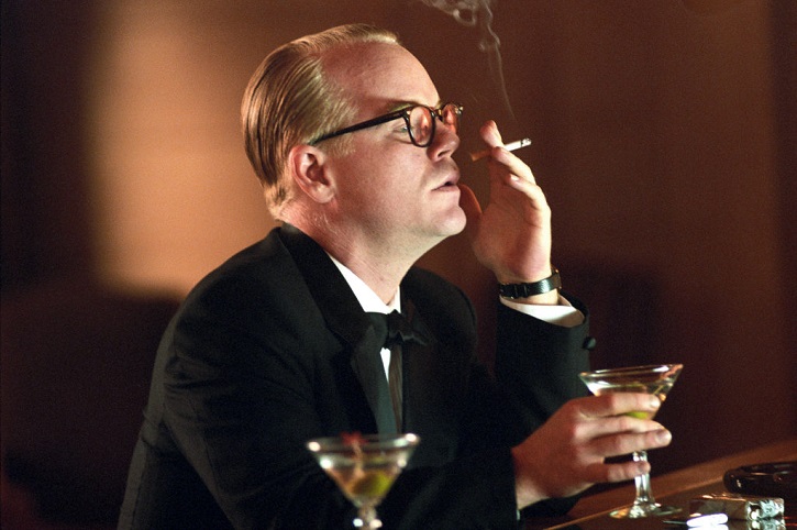 El actor neoyorkino Philip Seymour Hoffman, se come la pantalla en cada escena de Capote