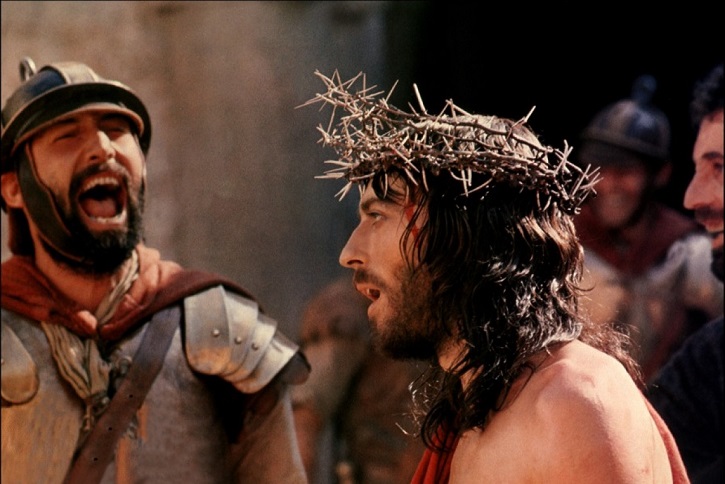 Sábado Santo. Jesús de Nazaret, cine en Semana Santa. Fotograma del filme de Franco Zeffireli, interpretado por Robert Powell