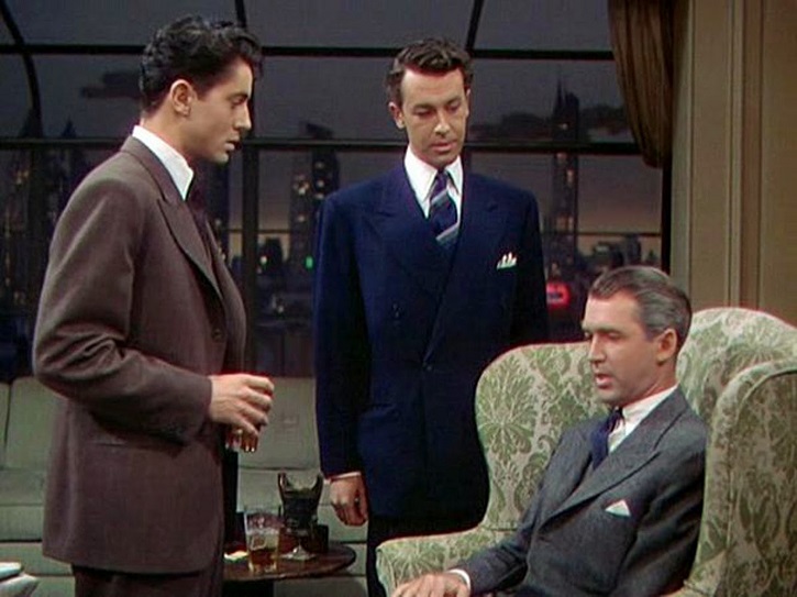 Farley Granger, John Dall y James Stewart en La soga, de Alfred Hitchcock