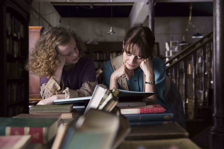 Fotograma del filme La librería de Coixet, dos euros el Día del Libro y Sant Jordi