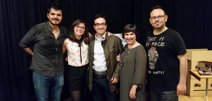 Actores de Tassili Teatro. De izquierda a derecha, Fabián Cáceres, Lara Garrido, José Luis Panero, Mayca Gómez y Alberto Sesmero, que además ejerce de ayudante de dirección en 13 y martes