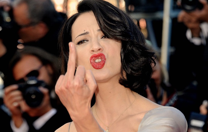 Asia Argento | 9 mujeres contra Plácido Domingo aunque apenas deis la cara