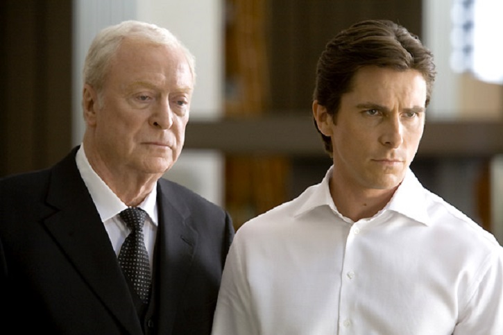 Michael Caine y Christian Bale | ‘El caballero oscuro’: La leyenda renace’: Gotham contra Heath Ledger