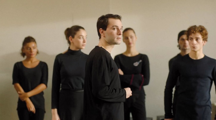 Fotograma del filme | ‘Sólo nos queda bailar’: Levan Akin resbala al cruzar amor y danza