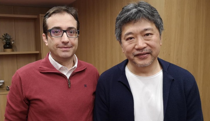 El director de cine Hirokazu Koreeda y José Luis Panero