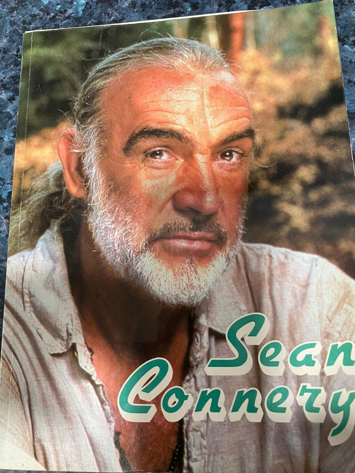 Portada del volumen de Alonso Barahona, publicado en CILEH en 1992 | Fernando Alonso Barahona, autor de la única biografía en español sobre Sean Connery | El reinado de Sean Connery, el mejor James Bond, se traslada a otro plató