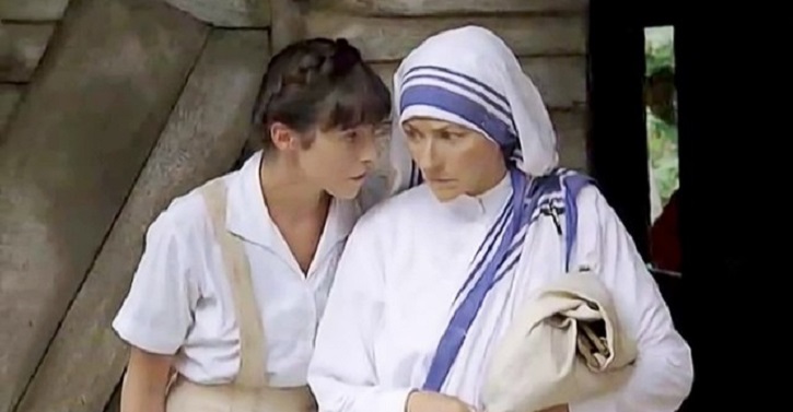 Lunes Santo: ‘Teresa de Calcuta’ y el cincel de Dios según Fabrizio Costa