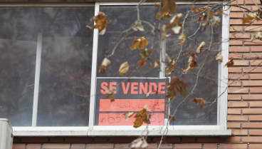 Manuel quiere alquilar o comprar una casa para dejar de vivir con sus padres, pero no puede: «Sin gastar todo lo que gano»