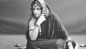 Una malagueña cantaba para sacar a su familia de pobres y termina reinando en India por 5.000 pesetas que rechazó