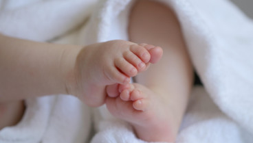 El incidente que sufre una vecina de Castilla-La Mancha con su bebé de un año que no puede borrar de su memoria: «Le dolía»