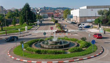 Fernando, profesor de autoescuela: «En una rotonda hay que entrar por la derecha, la excepción es un cambio de sentido»