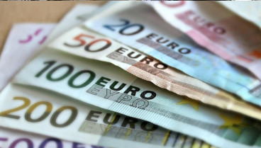 Qué significa ordenar los billetes de mayor a menor, según la psicología