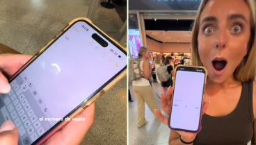 Una chica de Málaga va a coger un vuelo en el aeropuerto y, cuando su amiga le coge el móvil, el inesperado truco que usa le salva el viaje