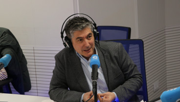 Fernando Trías de Bes, economista, sobre el impuesto a la riqueza: «Con un tipo único el que gana 100 euros ya tributa el doble que el que gana 50; llamémosle impuesto sobre el ahorro»