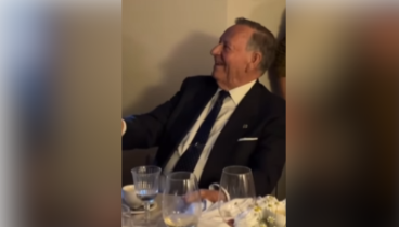 Luis (27) emociona a su abuelo por su 90 cumpleaños con un regalo hecho con IA