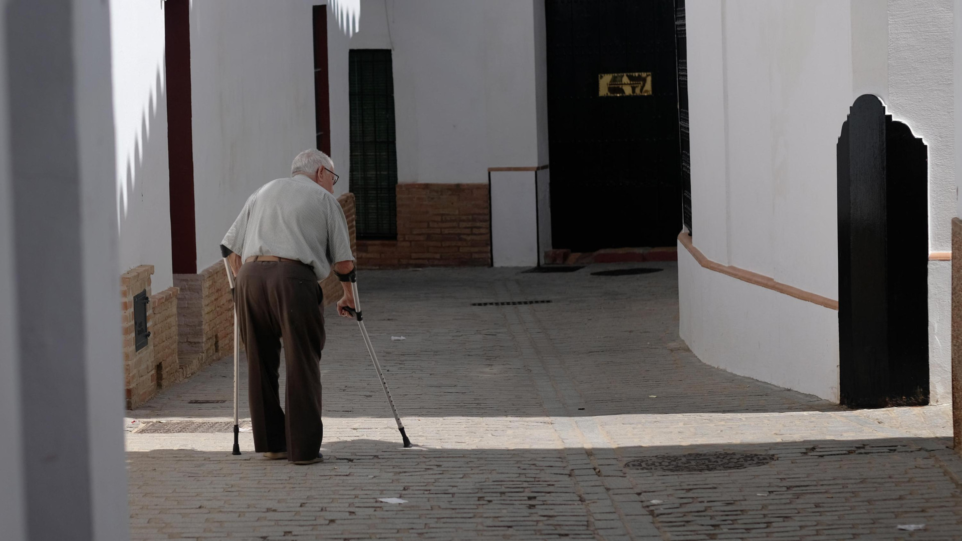 Sonia, autónoma en Cádiz: "Me percaté de que la soledad pasa, tanto en mayores como en jóvenes, y los comercios locales son un punto importante en las ciudades"