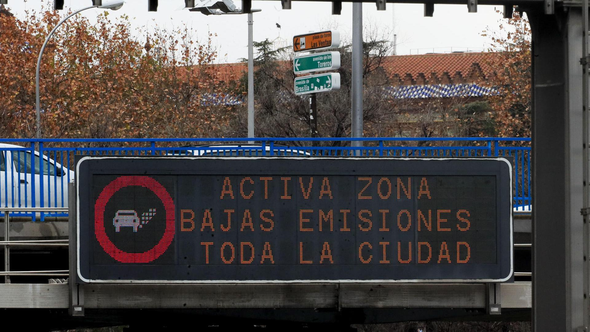 Casi tres millones y medio de multas por la zona de bajas emisiones de Madrid podrían quedarse sin efecto: desde septiembre de 2021 hasta noviembre de 2025