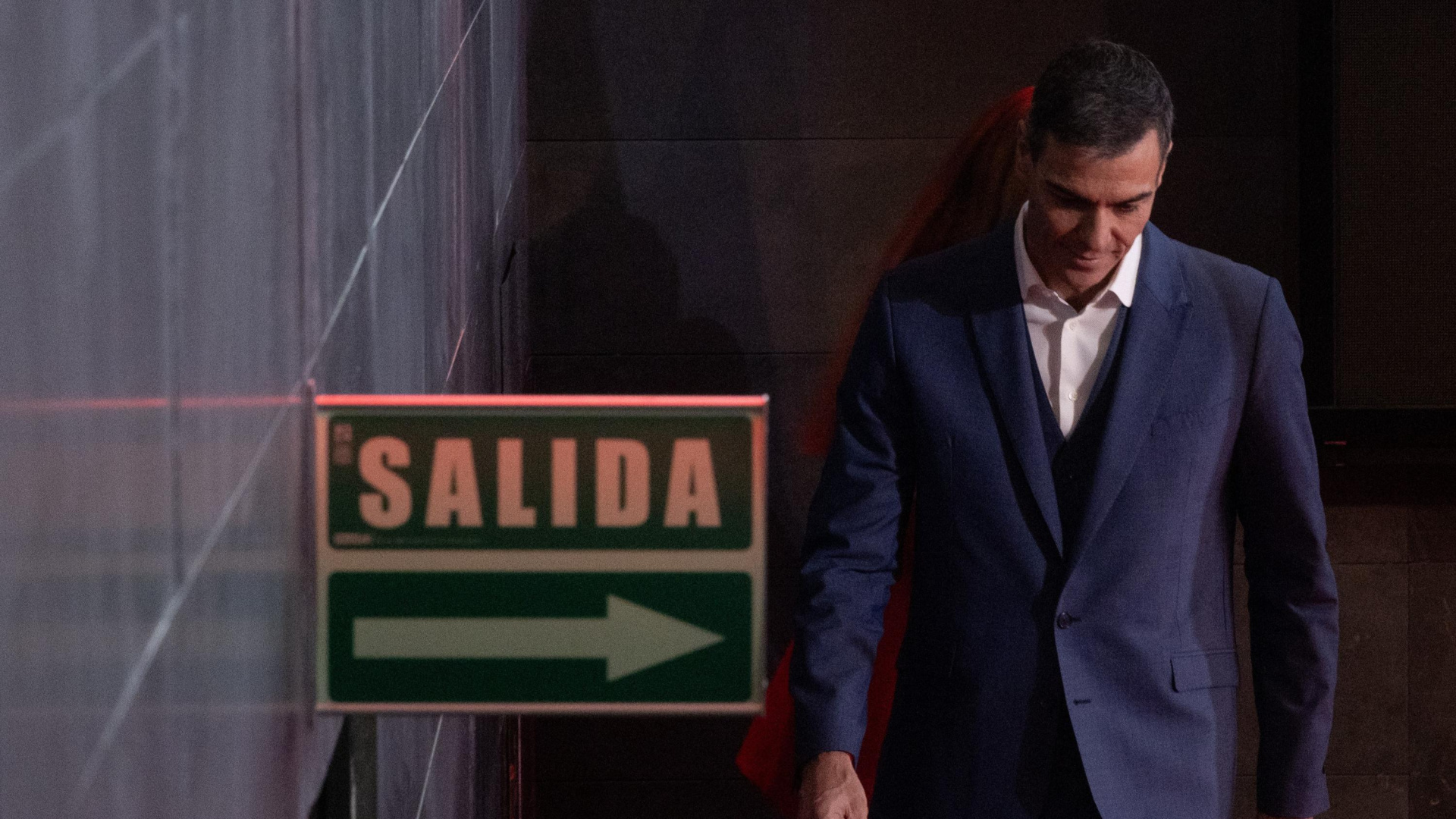 Zarzalejos desgrana el plan de Sánchez tras las elecciones de Extremadura: "Se pelea con la realidad y se engaña con relatos casi fantásticos"