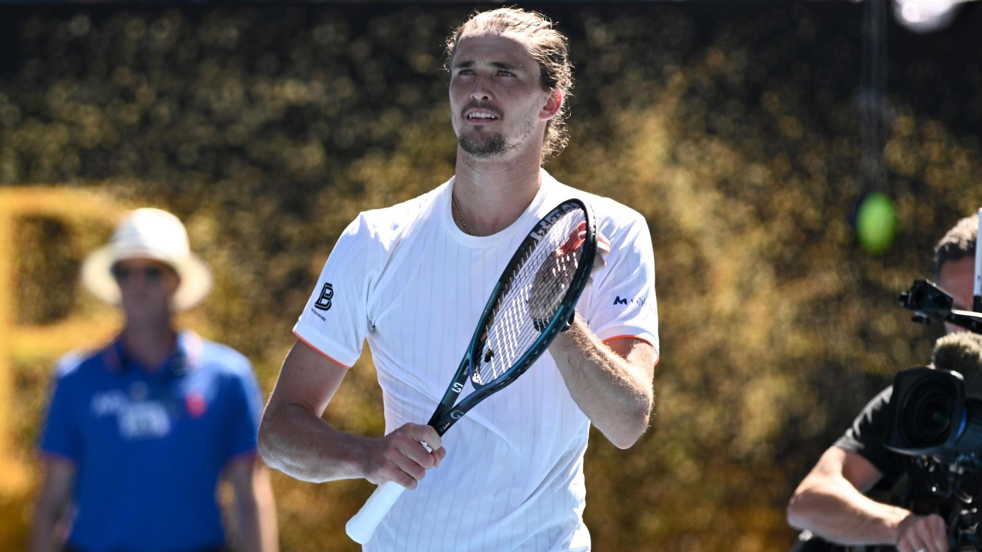 La viral respuesta de Zverev a la petición de un aficionado desde la grada: ¿Dónde está?"