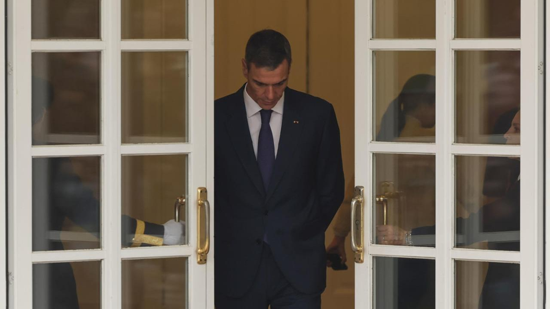 Manuel Mostaza, politólogo: "Sánchez movilizará algún votante con su no a la guerra, pero va a durar poco, muy poco, porque la sociedad española no es la misma"