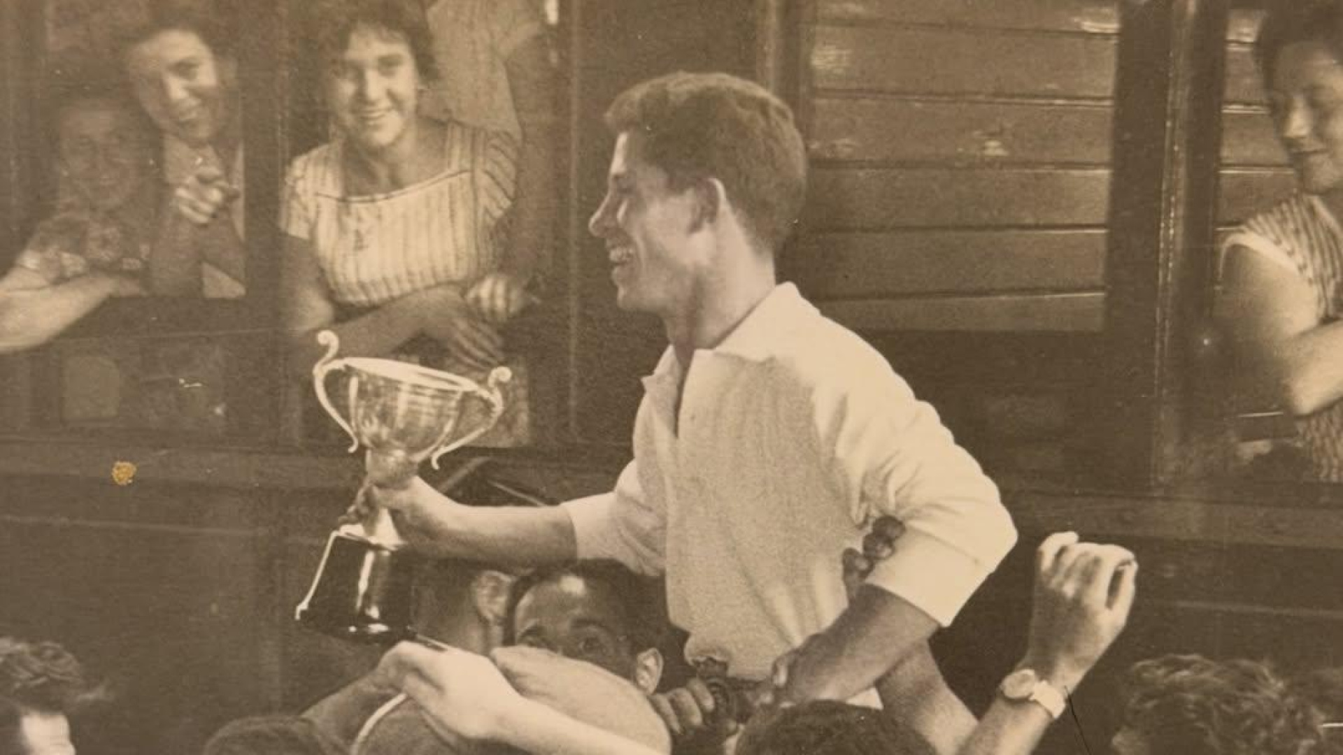 El padre de David Bisbal será homenajeado con una velada internacional de boxeo