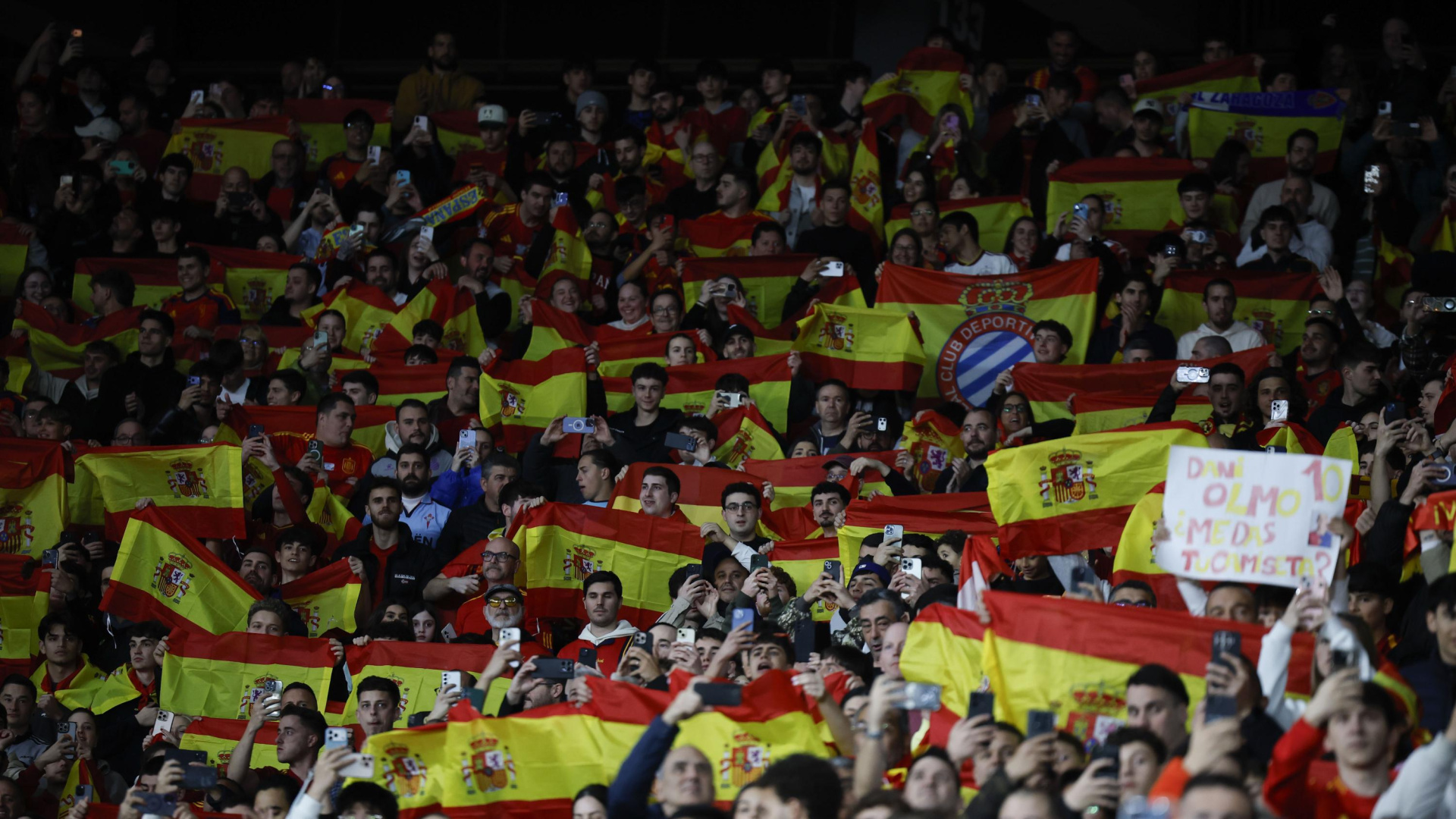 Cánticos intolerables en nuestros estadios