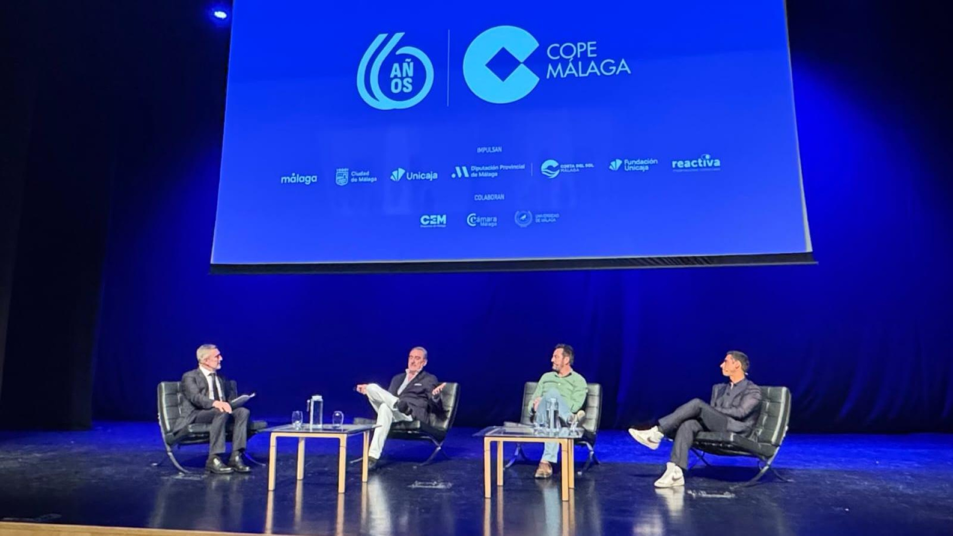 COPE Málaga celebra 60 años de radio en una charla coloquio entre las grandes estrellas de la cadena