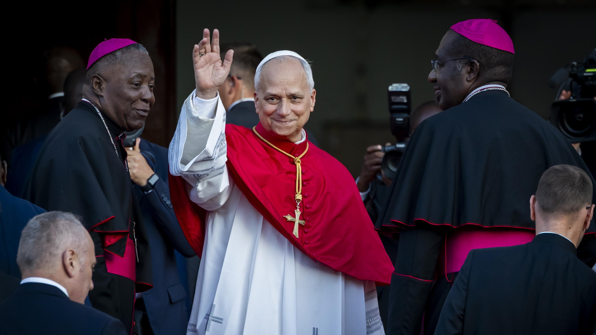 León XIV insta a la Iglesia de Angola a promover una "memoria reconciliada tras 50 años de independencia