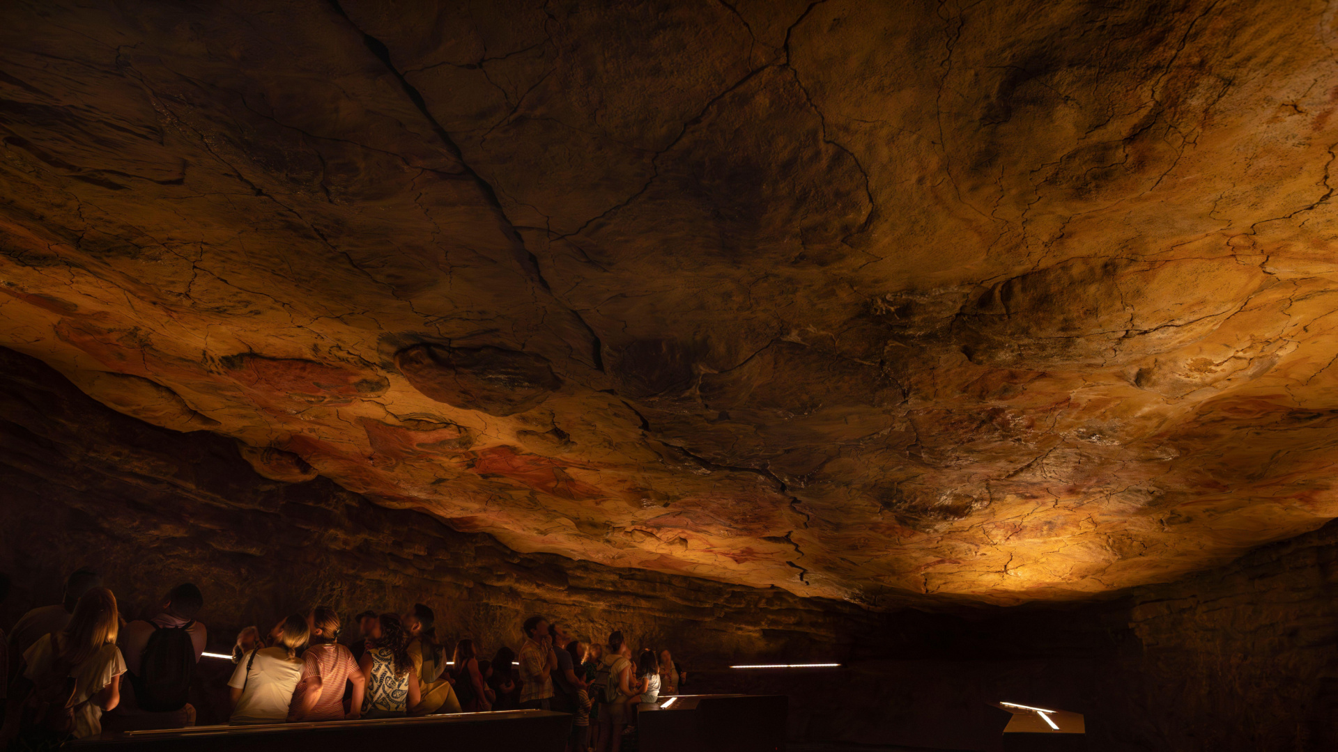 Altamira se revela desde dentro: un dron explora por primera vez una zona inaccesible de la cueva